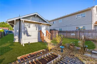 803 N Pacific Ave, Kelso, WA 98626 - Photo 25