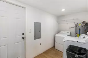803 N Pacific Ave, Kelso, WA 98626 - Photo 19