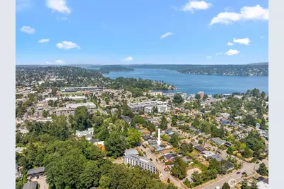9344 52nd Avenue S, Seattle, WA 98118 - Photo 33