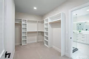 12648 NE 80th St, Kirkland, WA 98033 - Photo 23