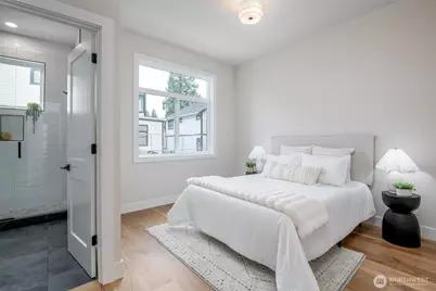 12648 NE 80th Street, Kirkland, WA 98033 - Photo 13