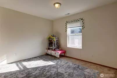 29704 SE 217th Pl SE, Kent, WA 98042 - Photo 13