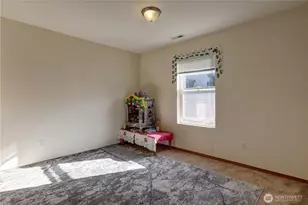 29704 SE 217th Pl SE, Kent, WA 98042 - Photo 13