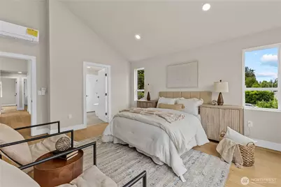 11709 Roosevelt Way NE, Seattle, WA 98125 - Photo 27
