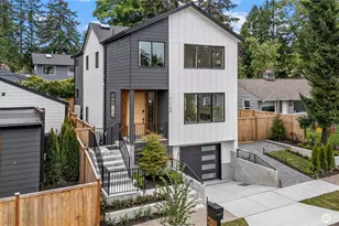 11709 Roosevelt Way NE, Seattle, WA 98125 - Photo 3