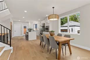 11709 Roosevelt Way NE, Seattle, WA 98125 - Photo 7