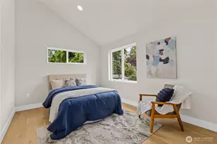 11709 Roosevelt Way NE, Seattle, WA 98125 - Photo 21