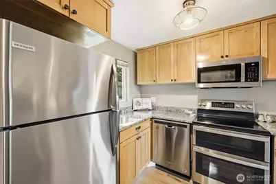 22105 66th Avenue W #1C, Mountlake Terrace, WA 98043 - Photo 5