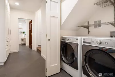 3832 S Edmunds Street Ct, Seattle, WA 98118 - Photo 19