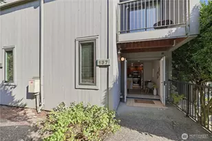 13957 NE 60th Way, Redmond, WA 98052 - Photo 1