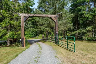 332 Whiskey Creek Beach Rd, Port Angeles, WA 98363 - Photo 25