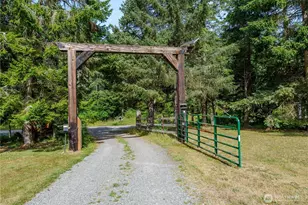 332 Whiskey Creek Beach Rd, Port Angeles, WA 98363 - Photo 25