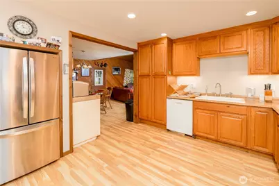 332 Whiskey Creek Beach Rd, Port Angeles, WA 98363 - Photo 9
