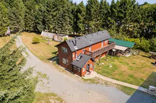 332 Whiskey Creek Beach Rd, Port Angeles, WA 98363 - Photo 3