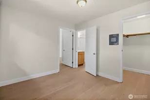 417 22nd St SE, Auburn, WA 98002 - Photo 5