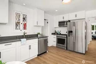3515 NW 71st St, Seattle, WA 98117 - Photo 11