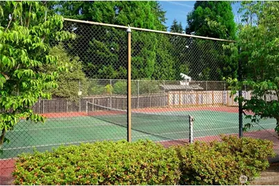 5720 122nd Avenue SE #175, Bellevue, WA 98006 - Photo 17