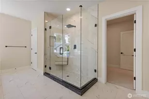 12642 NE 80th St, Kirkland, WA 98033 - Photo 15