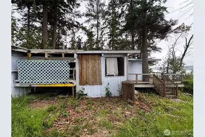 1284 Dines Point Road, Greenbank, WA 98523 - Photo 25