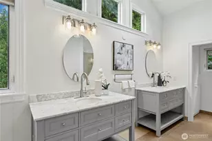 13130 Holmes Point Dr NE, Kirkland, WA 98034 - Photo 23