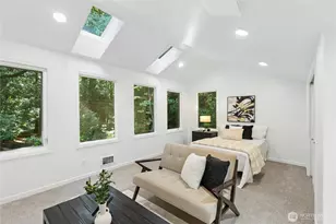 13130 Holmes Point Dr NE, Kirkland, WA 98034 - Photo 35
