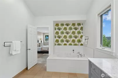 13130 Holmes Point Drive NE, Kirkland, WA 98034 - Photo 25