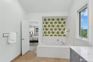 13130 Holmes Point Dr NE, Kirkland, WA 98034 - Photo 25