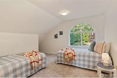 4073 Erlands Point Road NW, Bremerton, WA 98312 - Photo 17