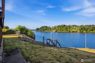 2644 Stevens Dr, Bremerton, WA 98312 - Photo 9