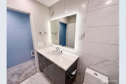 2325 Harbor Avenue SW #B2, Seattle, WA 98126 - Photo 15