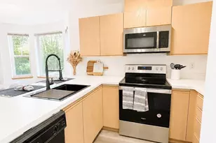 7224 NE 171st Ln, Kenmore, WA 98028 - Photo 3