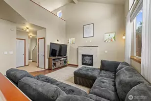 9237 11th Pl NE, Lake Stevens, WA 98258 - Photo 5