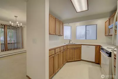 3055 80th Avenue SE #106, Mercer Island, WA 98040 - Photo 11