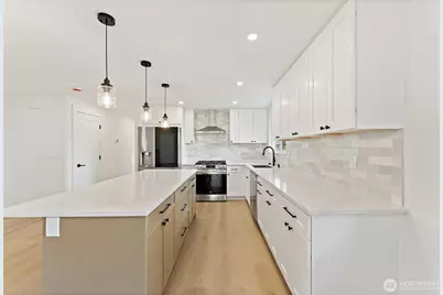 12215 SE 35th Street, Bellevue, WA 98006 - Photo 15