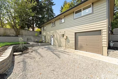 12215 SE 35th Street, Bellevue, WA 98006 - Photo 37