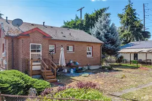 303 3rd St NE, Yelm, WA 98597 - Photo 3