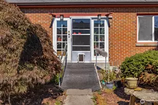 303 3rd St NE, Yelm, WA 98597 - Photo 9