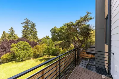 1914 D Ferry Avenue SW, Seattle, WA 98116 - Photo 21