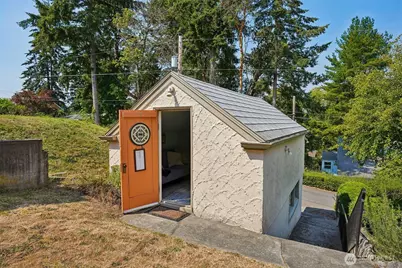 215 Farragut Ave, Port Orchard, WA 98366 - Photo 27