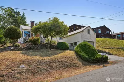 215 Farragut Ave, Port Orchard, WA 98366 - Photo 5