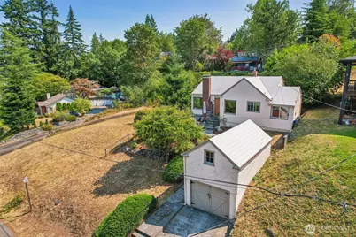 215 Farragut Ave, Port Orchard, WA 98366 - Photo 3