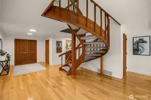 19217 SE 62nd Pl, Issaquah, WA 98027 - Photo 13