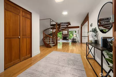 19217 SE 62nd Place, Issaquah, WA 98027 - Photo 3