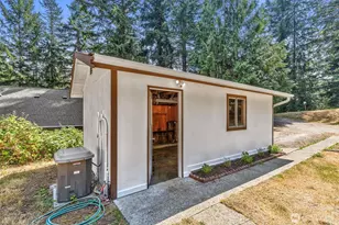 90 NE Barbara Blvd, Belfair, WA 98528 - Photo 25