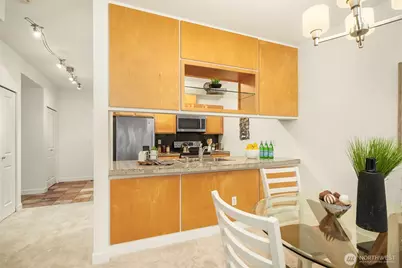 300 110th Avenue NE #312, Bellevue, WA 98004 - Photo 11