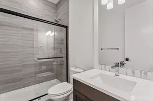16914 1st Pl S, Burien, WA 98148 - Photo 5