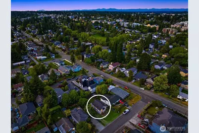 312 NW 88th Street, Seattle, WA 98117 - Photo 27