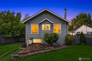 312 NW 88th St, Seattle, WA 98117 - Photo 1
