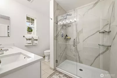 2300 Benson Road S #F5, Renton, WA 98055 - Photo 17