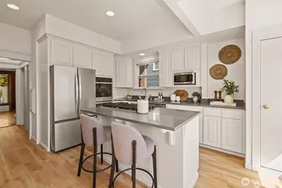 938 18th Avenue E, Seattle, WA 98112 - Photo 9